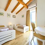 Bodulova Vila Polje (Krk)