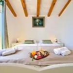 Vila Bodulova *