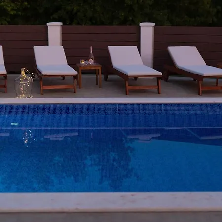 Willa Bodulova Polje (Krk)